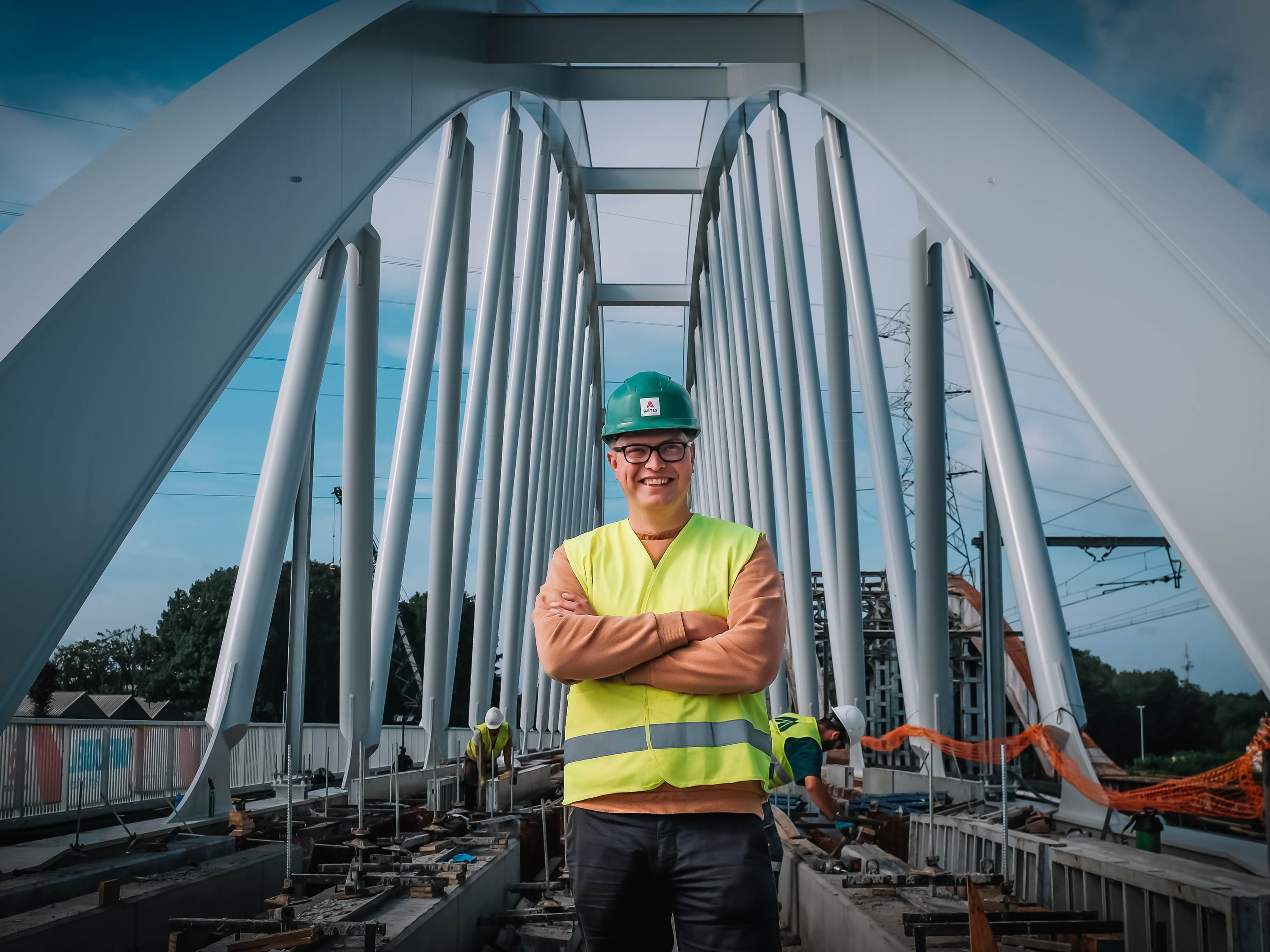 Alumnus Maarten Goossens timmert aan bouwwerken én aan een nieuwe generatie.