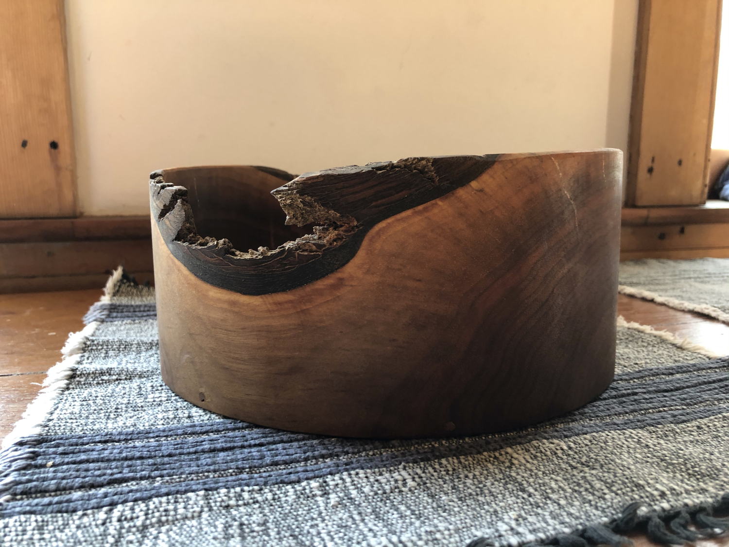 Walnut Free-edge bandsaw bowl by Peter Spiegel