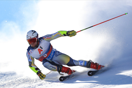 VUB research group studies ideal body for alpine skiers