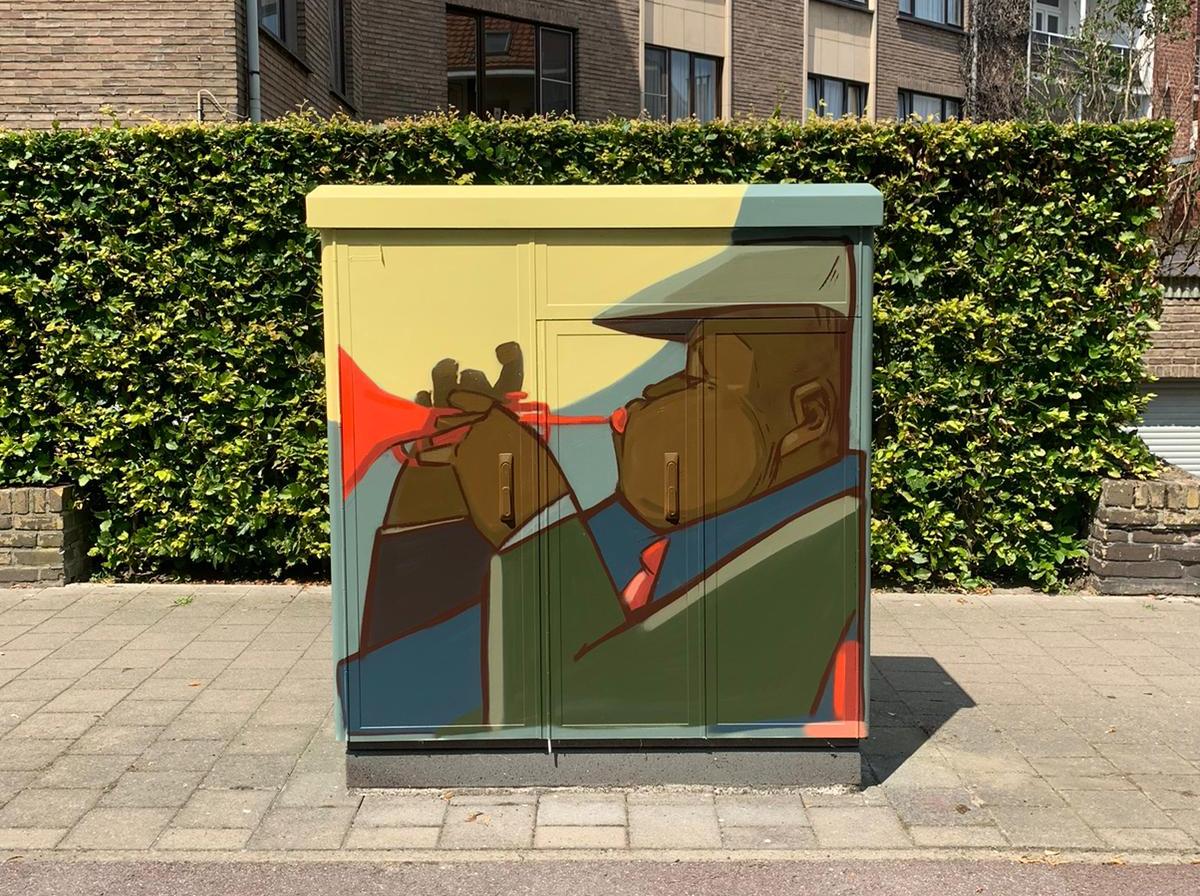 Een nutskast met jazzy streetart van Tour Elentrik op de Groenenborgerlaan in Wilrijk. © Treepack