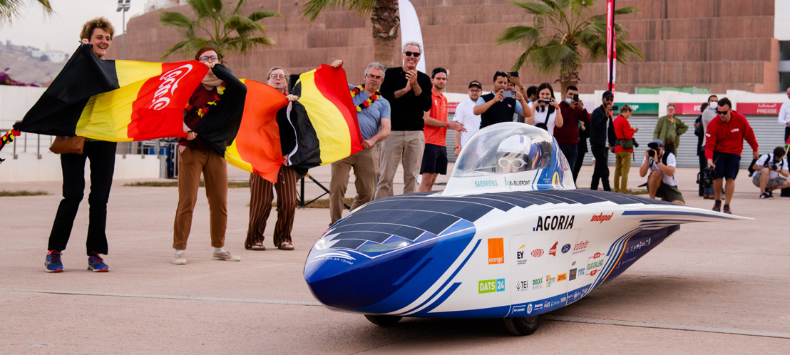 Belgische zonnewagen vertrokken aan rit van 2500 kilometer doorheen Marokkaanse Sahara