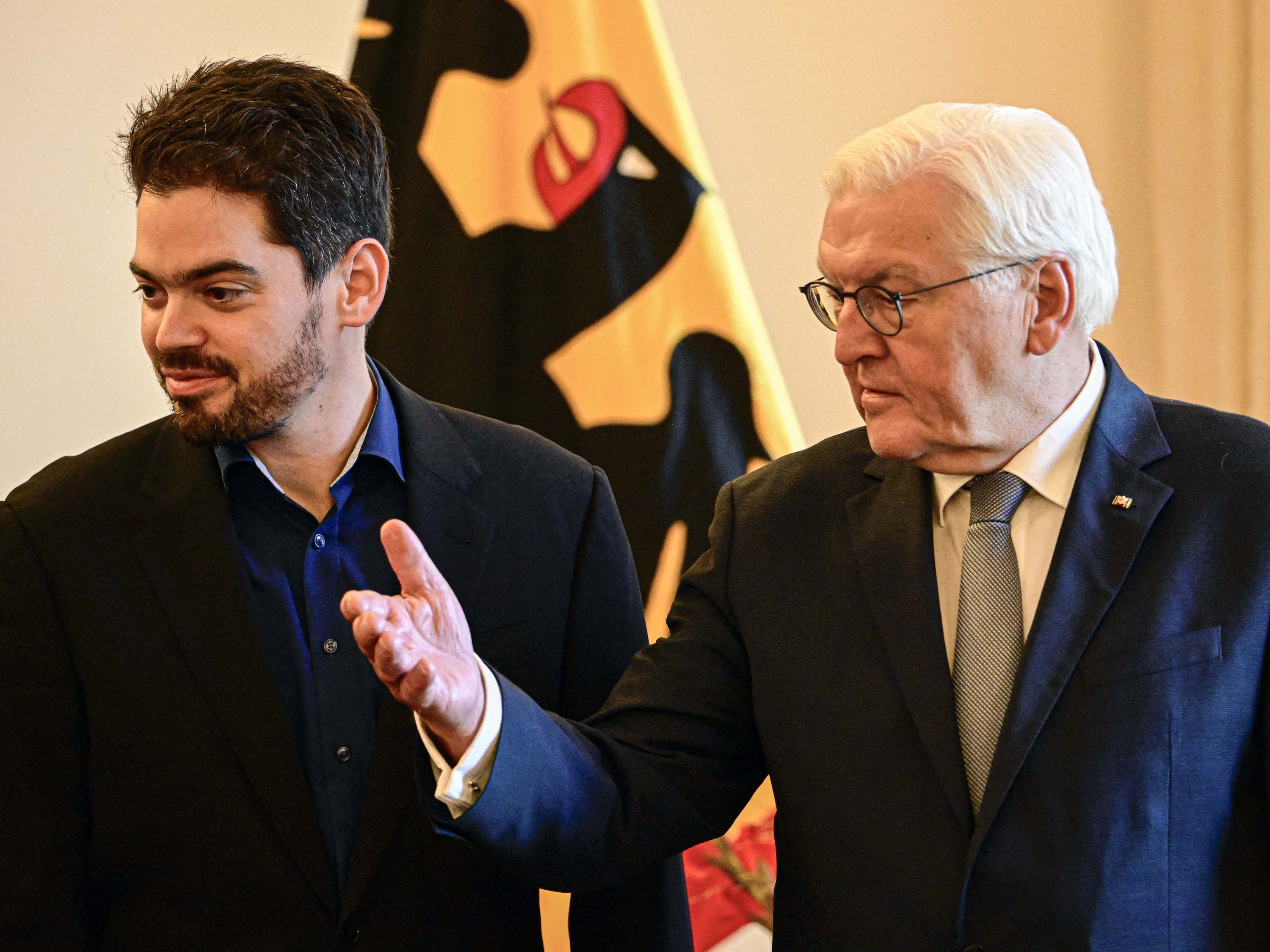 Der belgische Premierminister De Wever besucht ein Konzert des israelischen Dirigenten Lahav Shani in Deutschland