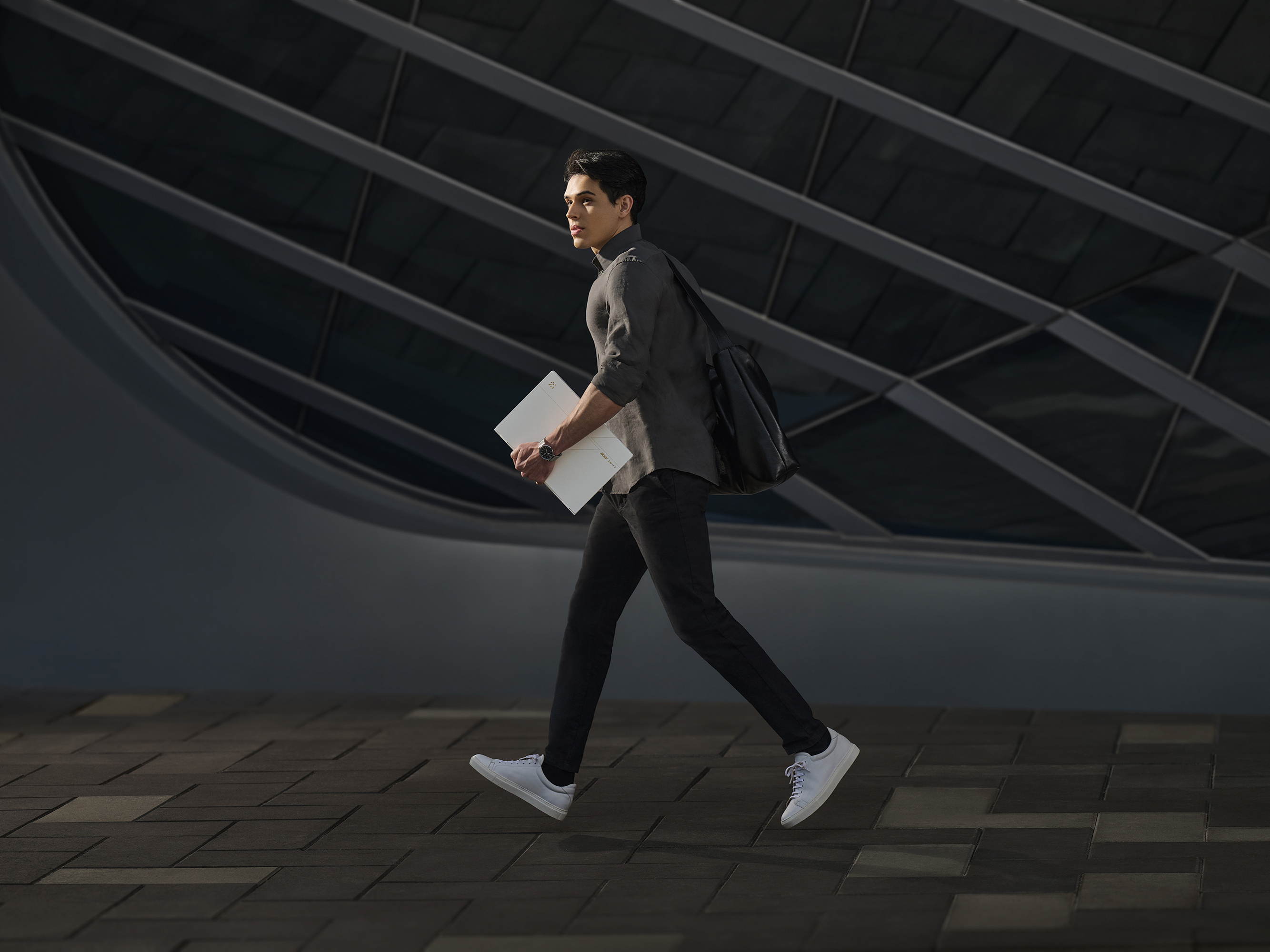 Acer Debuts New Copilot+ PCs: Ultra-light Swift Edge AI and Everyday-Performer Swift Go AI