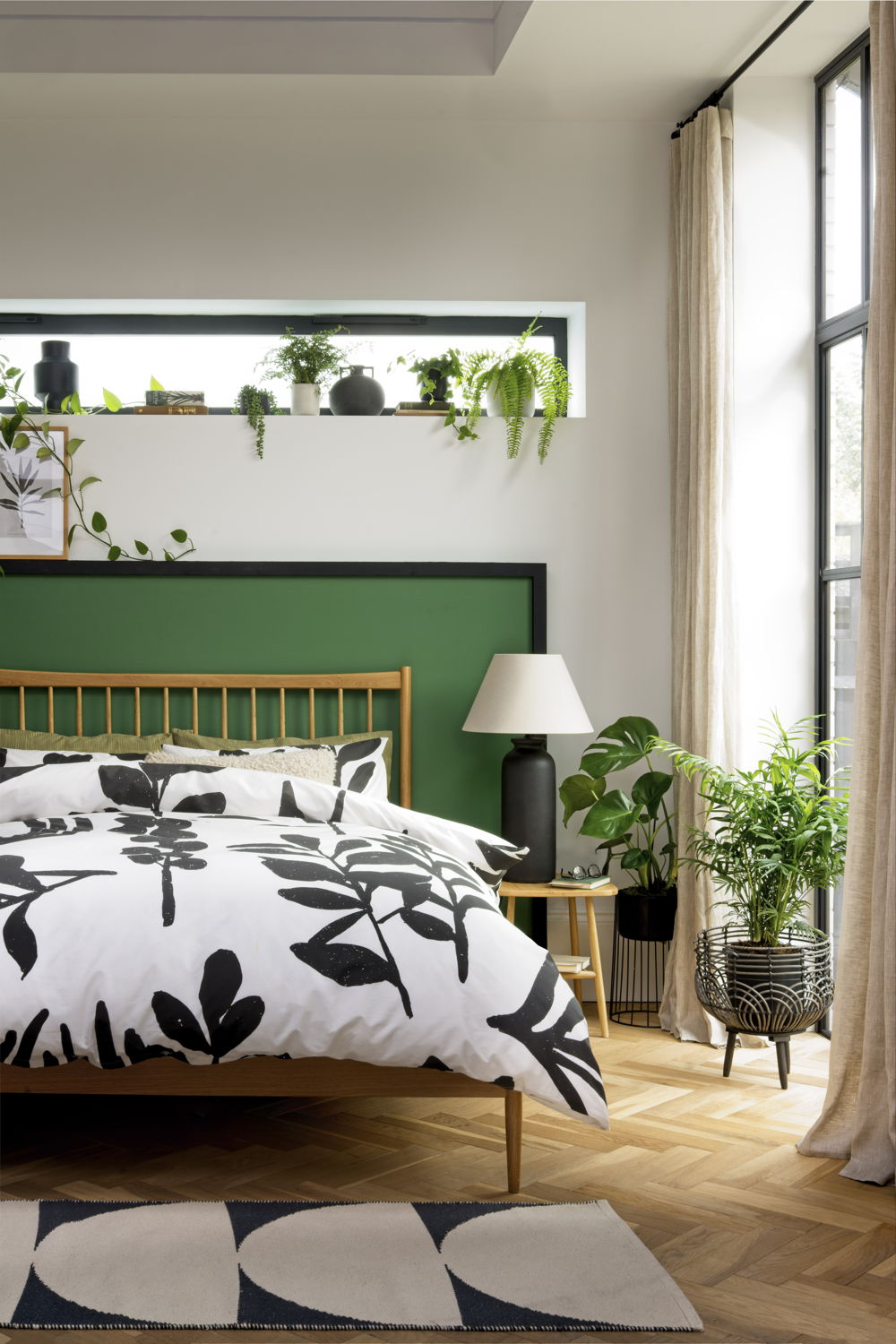 Habitat Naturalist Bedroom