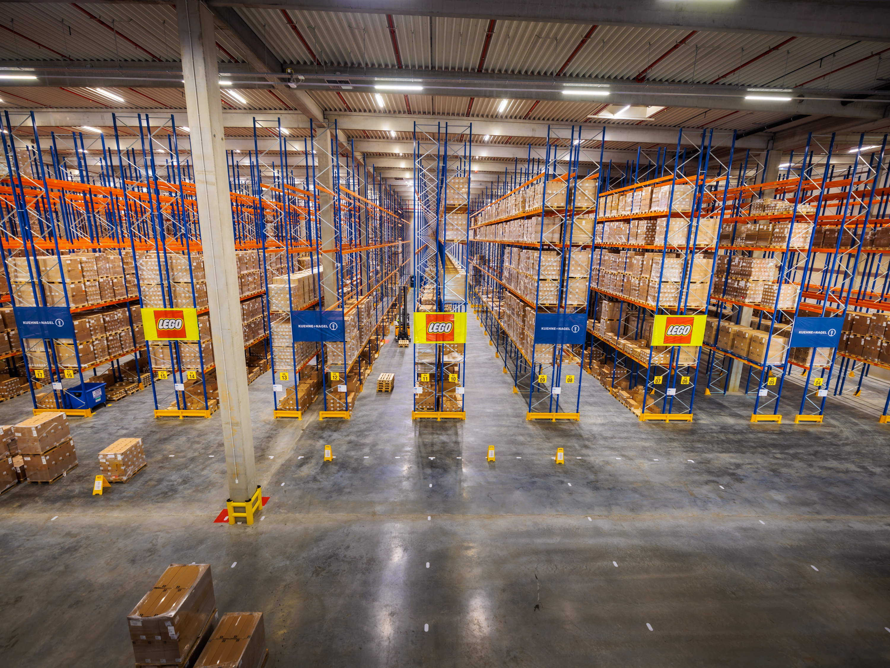 Persbericht: DE LEGO Groep KONDIGT DE OPENING VAN EEN NIEUW DISTRIBUTIECENTRUM IN BELGIË AAN