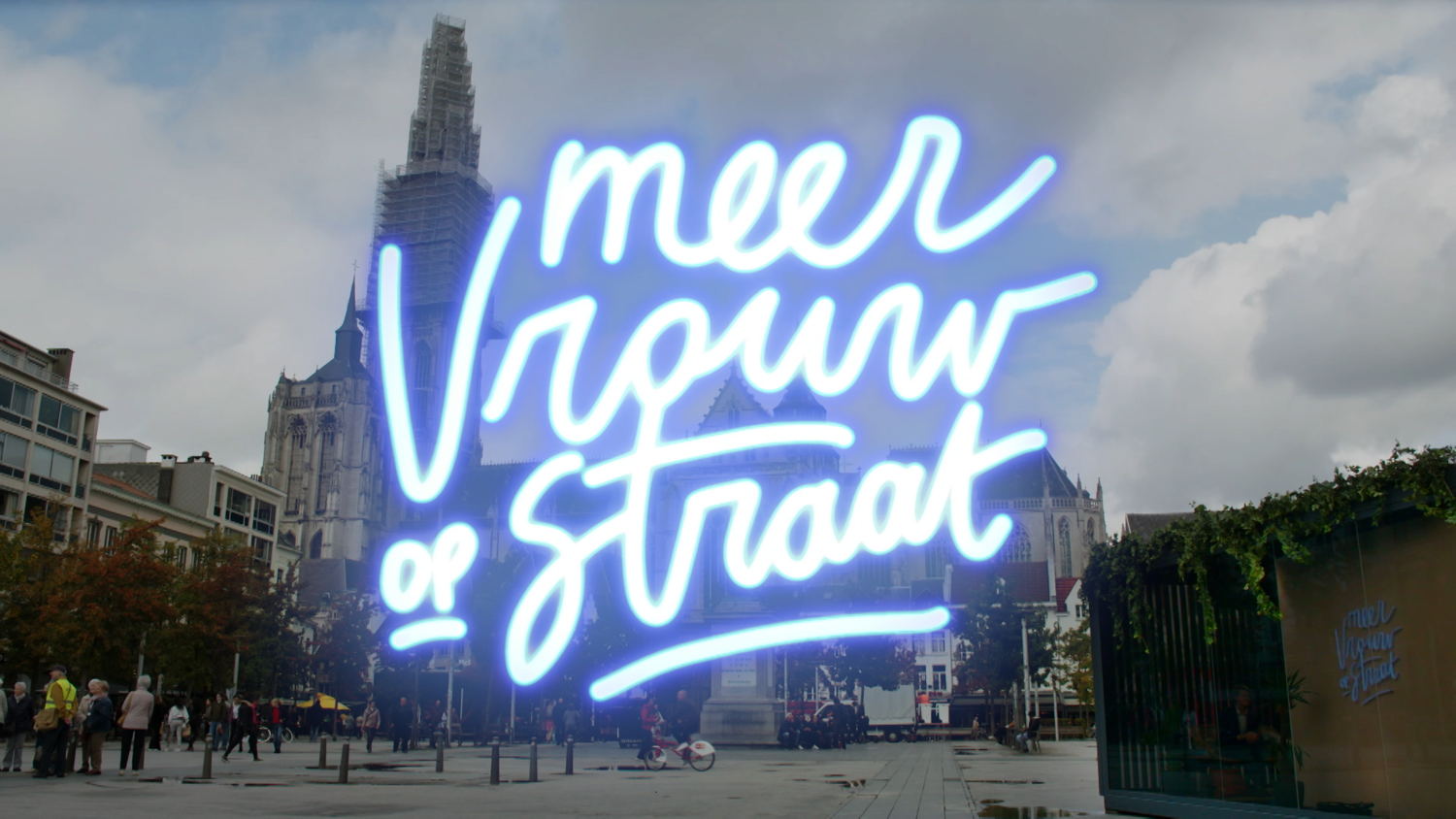 Meer vrouw op straat - Antwerpen