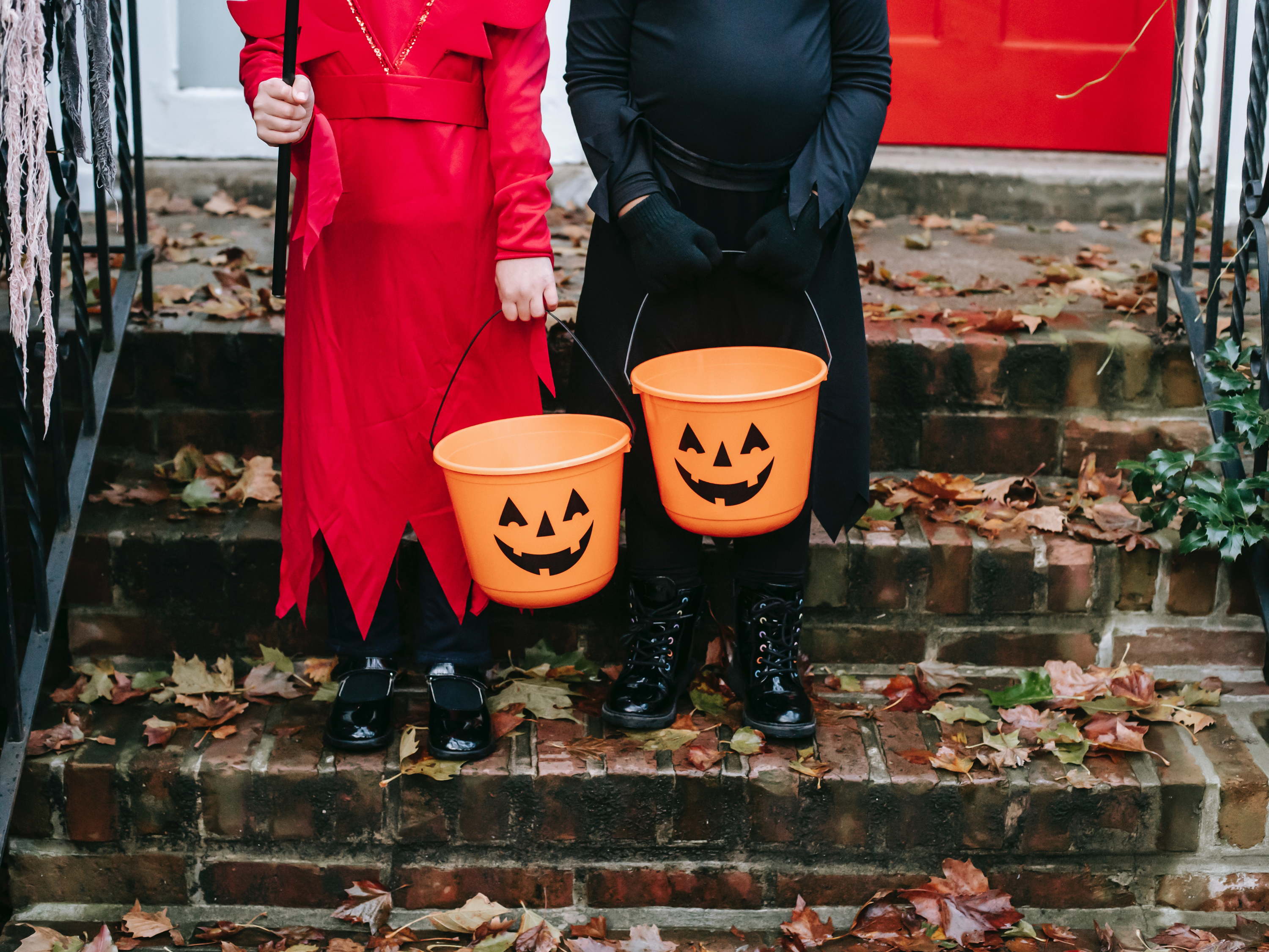 ¿Cómo eliminar las manchas terroríficas de la ropa después de Halloween?