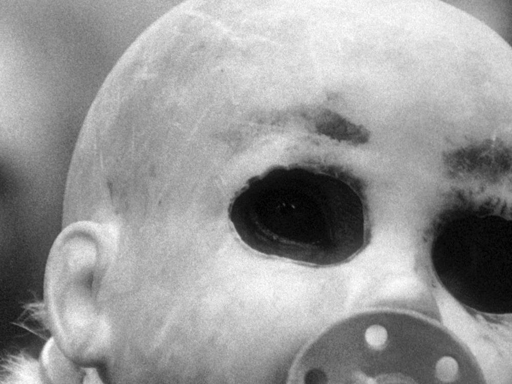 Black Box: Anja Dornieden & Juan David Gonzalez Monroy - The Masked Monkeys