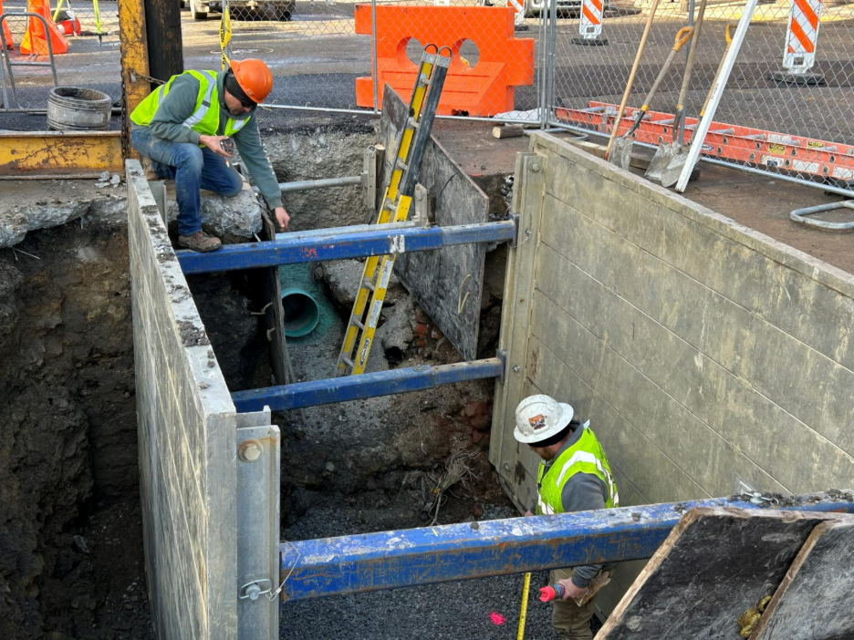 Green infrastructure tank installation on Forbes Avenue near Pride Street in Uptown