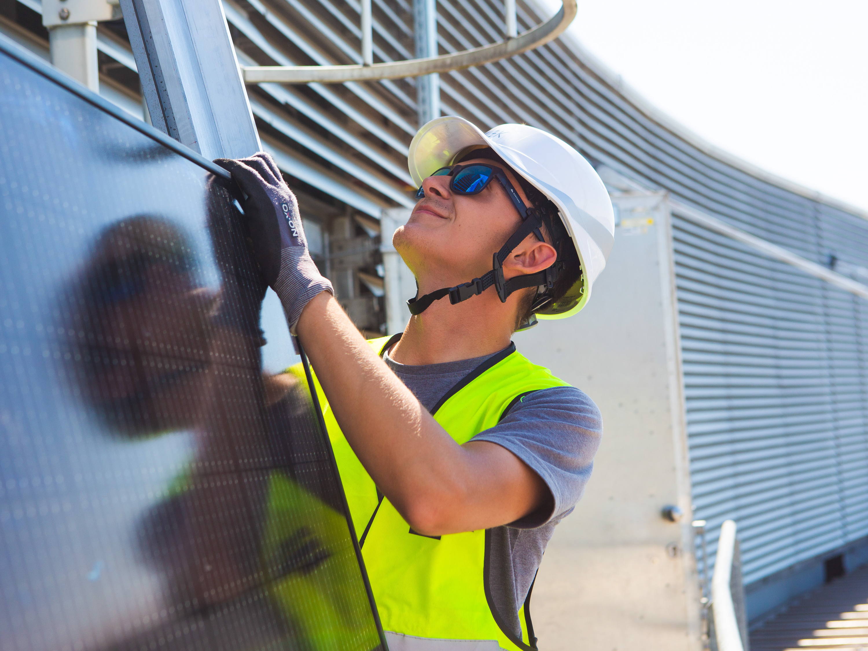 Grid operator Elia warns of solar power surplus already in spring 
