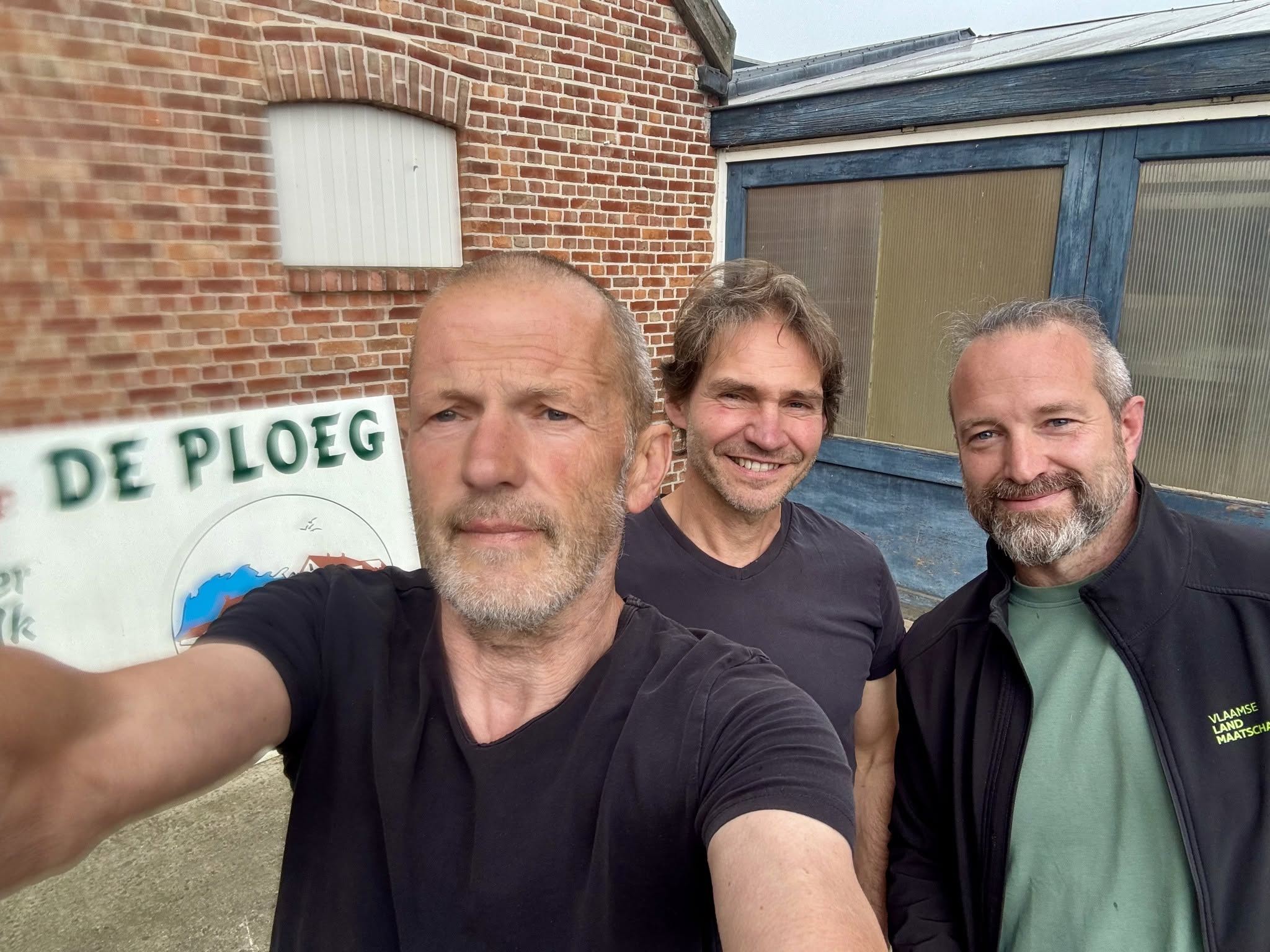V.l.n.r. Hedwig Neesen, Ronny Aerts en Juul Adriaens V.l.n.r. Hedwig Neesen, Ronny Aerts en Juul Adriaens
