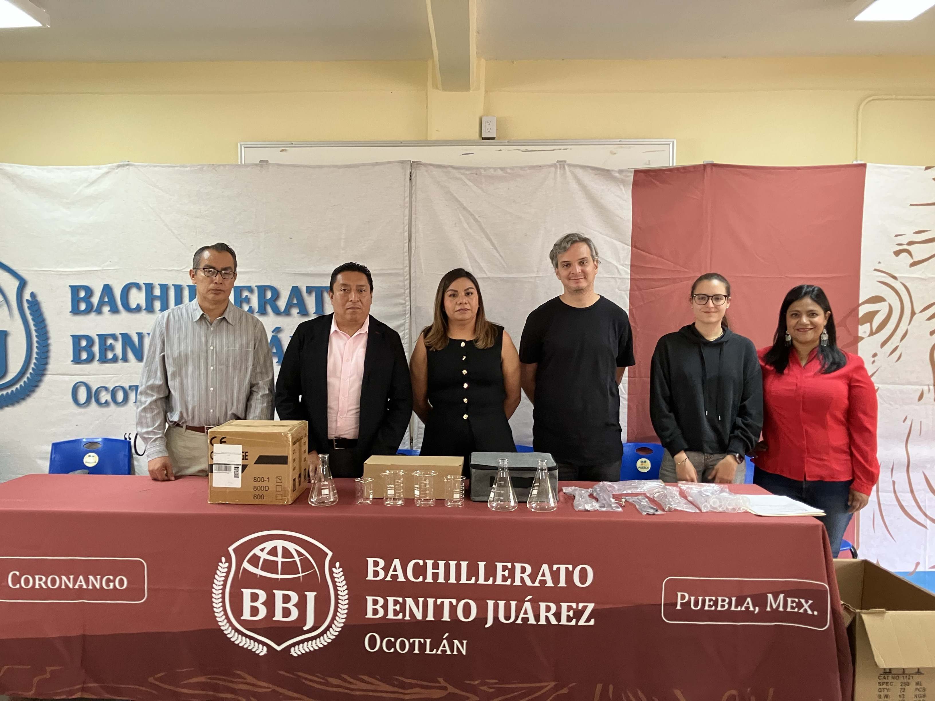 Volkswagen de México impulsa habilidades STEM con reconocimiento en especie a escuelas de Puebla