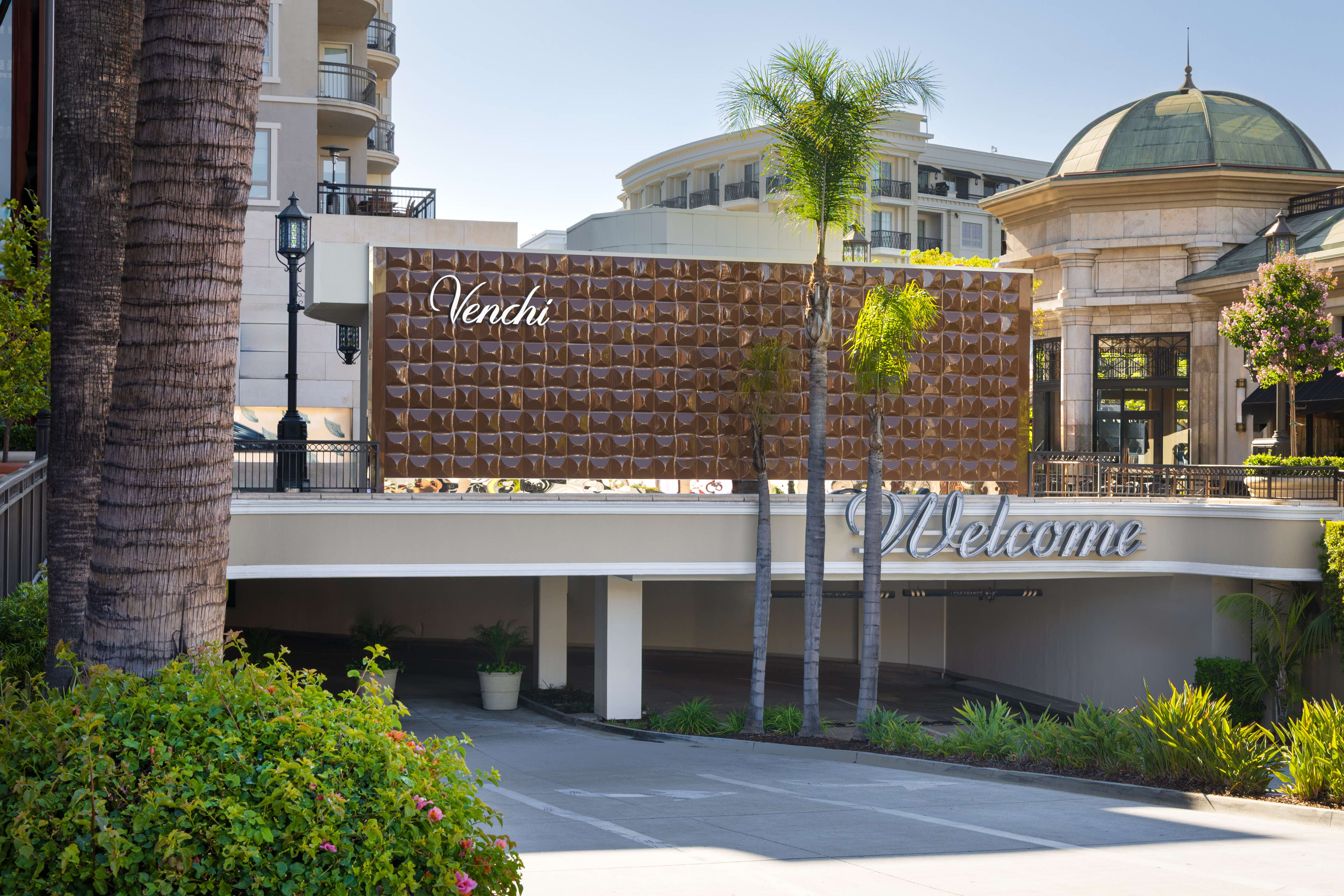 Venchi Opens First Chocogelateria In Los Angeles At The Americana at Brand