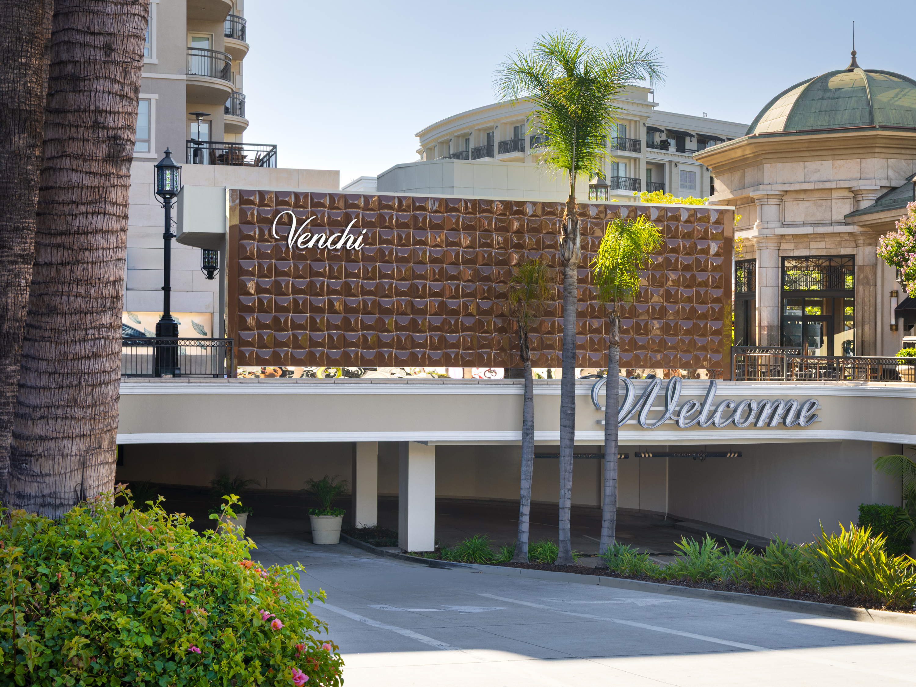 Venchi Opens First Chocogelateria In Los Angeles At The Americana at Brand