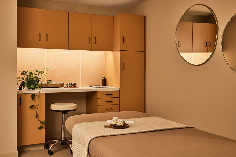 AldaLyArchitecture_Health-Quarters_Wellness_Treatment-Room_005_PhotobyNicoleFranzen