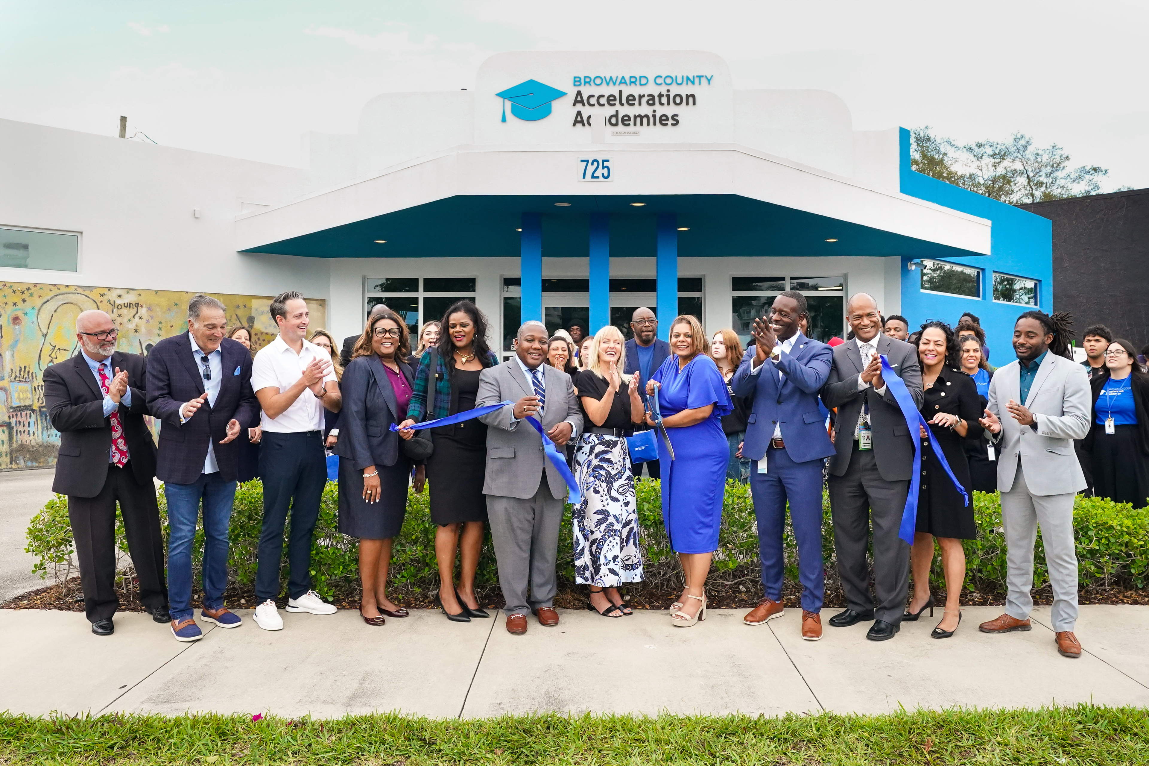 Broward County Public Schools with Acceleration Academies Opens a New Fort Lauderdale School For At-Risk Students — Giving A Self-Paced Path To a High School Diploma