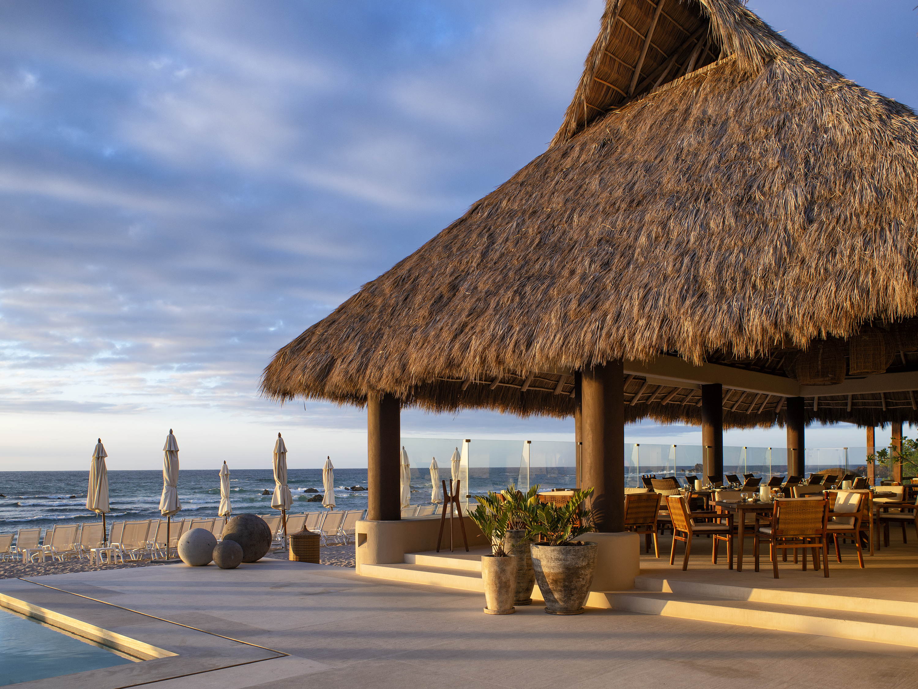 Vive la playa en Punta Mita: 5 experiencias frente al mar que van a redefinir tus vacaciones 