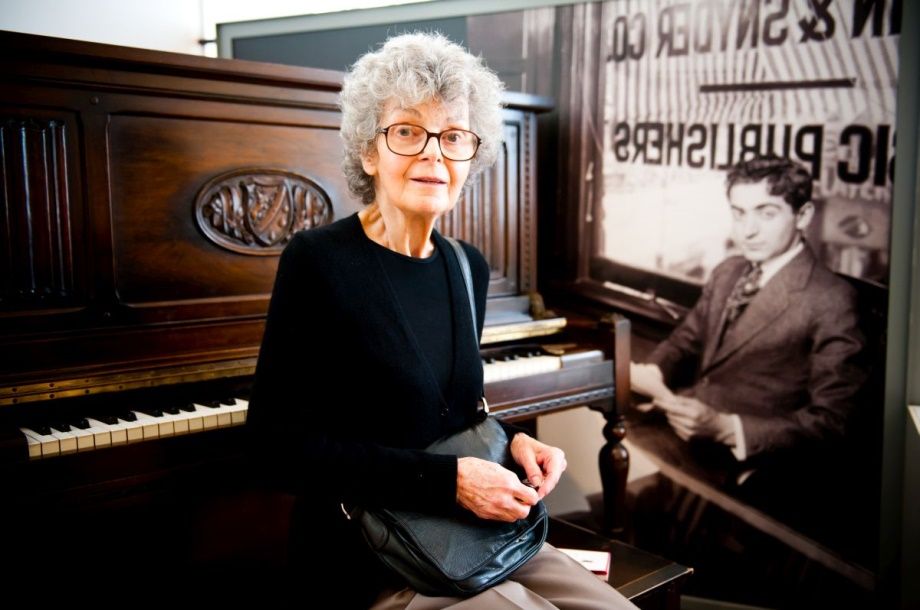 Linda Emmet at the piano of her father Irving Berlin, Red Star Line Museum, Antwerp © Noortje Palmers