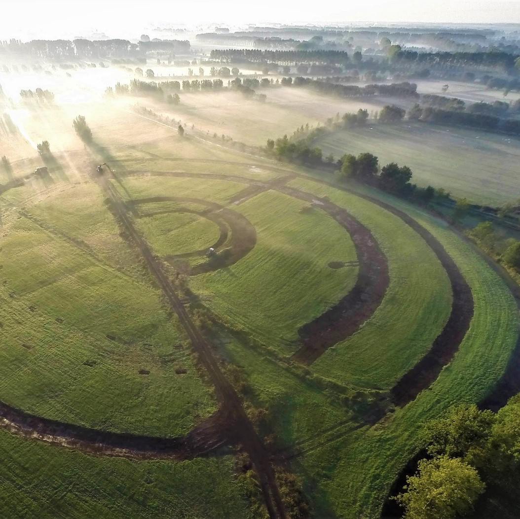 Het waterkasteel in de Assebroekse Meer​sen