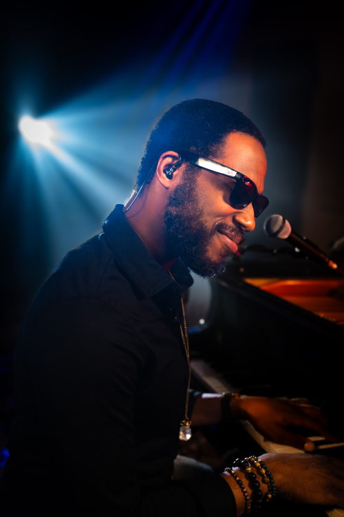 PIC_DT73IE_Keys_Cory_Henry_1